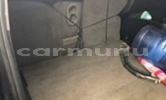 Acheter Occasion Voiture Toyota RAV4 Noir à Brazzaville, Commune de Brazzaville Acheter Occasion Voiture Toyota RAV4 Noir à Brazzaville, Commune de Brazzaville