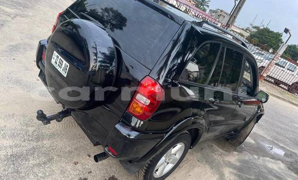 Acheter Occasion Voiture Toyota RAV4 Noir à Brazzaville, Commune de Brazzaville Acheter Occasion Voiture Toyota RAV4 Noir à Brazzaville, Commune de Brazzaville