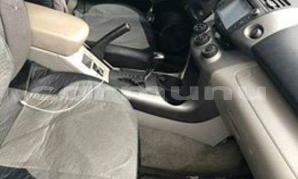 Acheter Occasion Voiture Toyota RAV4 Noir à Brazzaville, Commune de Brazzaville Acheter Occasion Voiture Toyota RAV4 Noir à Brazzaville, Commune de Brazzaville