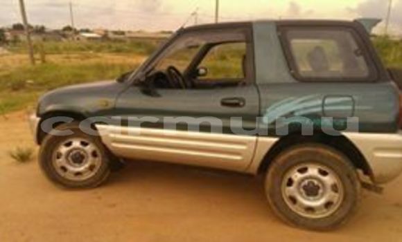 Acheter Occasion Voiture Toyota RAV4 Autre à Brazzaville, Commune de Brazzaville Acheter Occasion Voiture Toyota RAV4 Autre à Brazzaville, Commune de Brazzaville