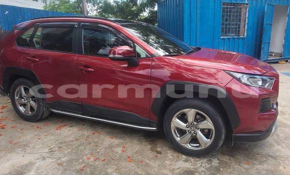 Acheter Occasion Voiture Toyota RAV4 Rouge à Brazzaville, Commune de Brazzaville Acheter Occasion Voiture Toyota RAV4 Rouge à Brazzaville, Commune de Brazzaville