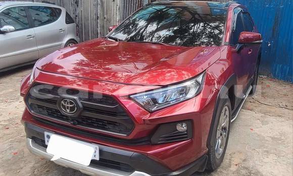 Acheter Occasion Voiture Toyota RAV4 Rouge à Brazzaville, Commune de Brazzaville Acheter Occasion Voiture Toyota RAV4 Rouge à Brazzaville, Commune de Brazzaville