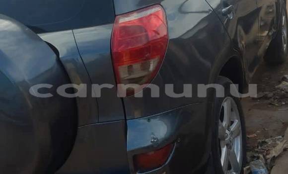 Acheter Occasion Voiture Toyota RAV4 Noir à Brazzaville, Commune de Brazzaville Acheter Occasion Voiture Toyota RAV4 Noir à Brazzaville, Commune de Brazzaville