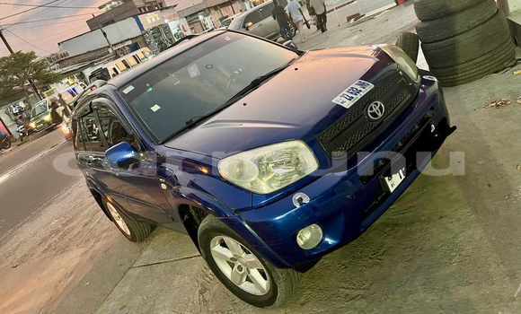 Buy Used Toyota RAV4 Blue Car in Brazzaville in Municipality of Brazzaville Buy Used Toyota RAV4 Blue Car in Brazzaville in Municipality of Brazzaville