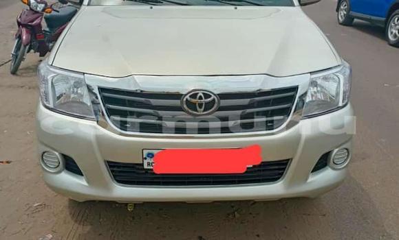 Buy Used Toyota Hiluxe VIGO Silver Car in Brazzaville in Municipality of Brazzaville Buy Used Toyota Hiluxe VIGO Silver Car in Brazzaville in Municipality of Brazzaville