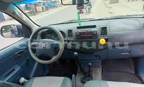 Buy Used Toyota Hiluxe VIGO Silver Car in Brazzaville in Municipality of Brazzaville Buy Used Toyota Hiluxe VIGO Silver Car in Brazzaville in Municipality of Brazzaville