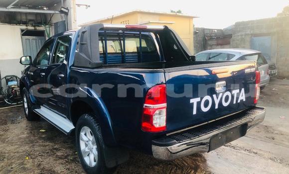 Buy Used Toyota Hilux Blue Car in Brazzaville in Municipality of Brazzaville Buy Used Toyota Hilux Blue Car in Brazzaville in Municipality of Brazzaville