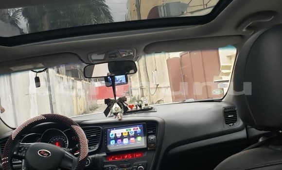 Buy Used Kia K5 White Car in Brazzaville in Municipality of Brazzaville Buy Used Kia K5 White Car in Brazzaville in Municipality of Brazzaville