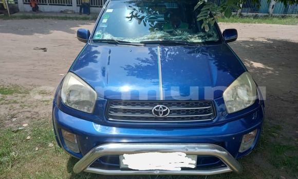 Buy Used Toyota RAV4 Blue Car in Brazzaville in Municipality of Brazzaville Buy Used Toyota RAV4 Blue Car in Brazzaville in Municipality of Brazzaville