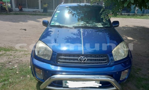 Buy Used Toyota RAV4 Blue Car in Brazzaville in Municipality of Brazzaville Buy Used Toyota RAV4 Blue Car in Brazzaville in Municipality of Brazzaville