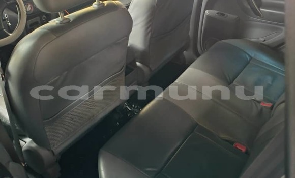Buy Used Toyota RAV4 Blue Car in Brazzaville in Municipality of Brazzaville Buy Used Toyota RAV4 Blue Car in Brazzaville in Municipality of Brazzaville