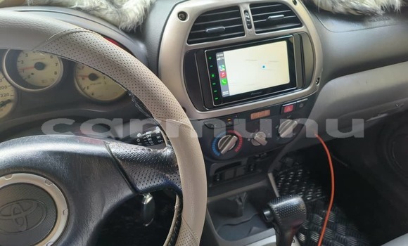 Buy Used Toyota RAV4 Blue Car in Brazzaville in Municipality of Brazzaville Buy Used Toyota RAV4 Blue Car in Brazzaville in Municipality of Brazzaville