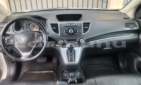 Acheter Occasion Voiture Honda CR–V Blanc à Brazzaville, Commune de Brazzaville Acheter Occasion Voiture Honda CR–V Blanc à Brazzaville, Commune de Brazzaville