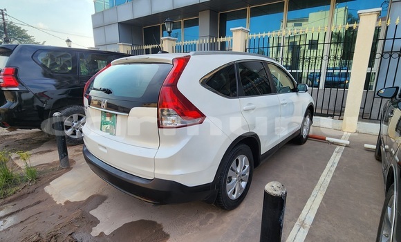Acheter Occasion Voiture Honda CR–V Blanc à Brazzaville, Commune de Brazzaville Acheter Occasion Voiture Honda CR–V Blanc à Brazzaville, Commune de Brazzaville