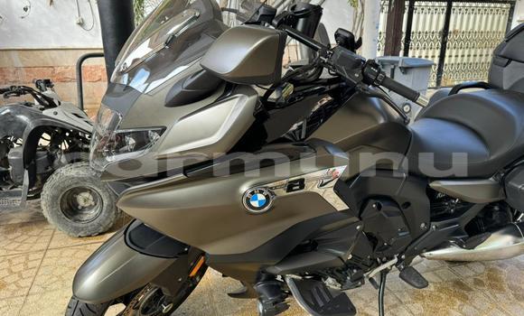 Buy Used BMW K 1600 Silver Bike in Brazzaville in Municipality of Brazzaville Buy Used BMW K 1600 Silver Bike in Brazzaville in Municipality of Brazzaville