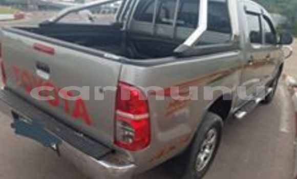 Acheter Occasion Voiture Toyota Hilux Autre à Brazzaville, Commune de Brazzaville Acheter Occasion Voiture Toyota Hilux Autre à Brazzaville, Commune de Brazzaville