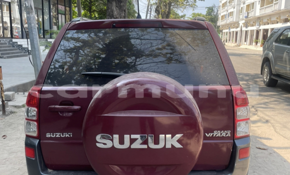 Acheter Occasion Voiture Suzuki Vitara Rouge à Pointe–Noire, Région du Kouilou Acheter Occasion Voiture Suzuki Vitara Rouge à Pointe–Noire, Région du Kouilou