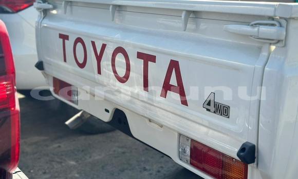 Acheter Neuf Utilitaire Toyota DA Blanc à Import - Dubai, Région de la Bouenza Acheter Neuf Utilitaire Toyota DA Blanc à Import - Dubai, Région de la Bouenza