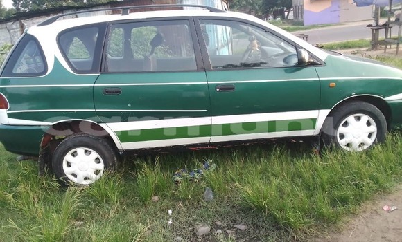 Buy Used Toyota Picnic Green Car in Brazzaville in Municipality of Brazzaville Buy Used Toyota Picnic Green Car in Brazzaville in Municipality of Brazzaville