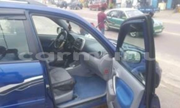 Acheter Occasion Voiture Toyota RAV4 Bleu à Brazzaville, Commune de Brazzaville Acheter Occasion Voiture Toyota RAV4 Bleu à Brazzaville, Commune de Brazzaville