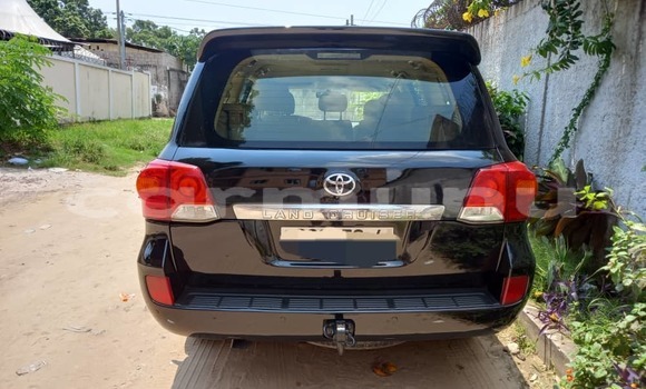 Acheter Occasion Voiture Toyota Land Cruiser Noir à Brazzaville, Commune de Brazzaville Acheter Occasion Voiture Toyota Land Cruiser Noir à Brazzaville, Commune de Brazzaville
