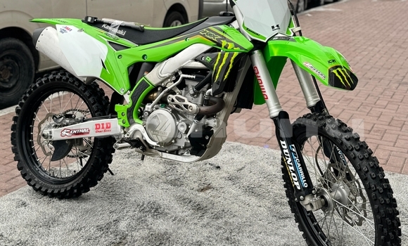 Acheter Occasion Moto Kawasaki KX Vert à Brazzaville, Commune de Brazzaville