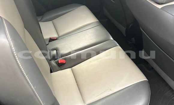 Acheter Neuf Voiture Toyota RAV4 Gris à Brazzaville, Commune de Brazzaville Acheter Neuf Voiture Toyota RAV4 Gris à Brazzaville, Commune de Brazzaville