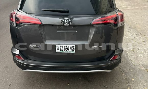 Acheter Neuf Voiture Toyota RAV4 Gris à Brazzaville, Commune de Brazzaville Acheter Neuf Voiture Toyota RAV4 Gris à Brazzaville, Commune de Brazzaville