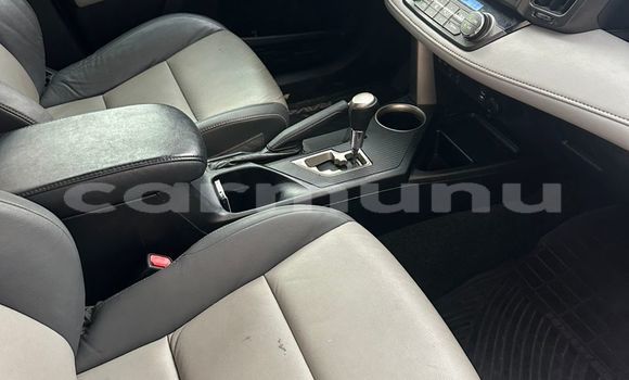 Acheter Neuf Voiture Toyota RAV4 Gris à Brazzaville, Commune de Brazzaville Acheter Neuf Voiture Toyota RAV4 Gris à Brazzaville, Commune de Brazzaville