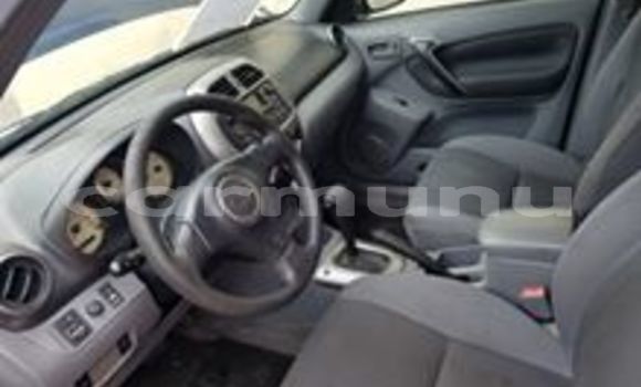 Acheter Occasion Voiture Toyota RAV4 Bleu à Brazzaville, Commune de Brazzaville Acheter Occasion Voiture Toyota RAV4 Bleu à Brazzaville, Commune de Brazzaville