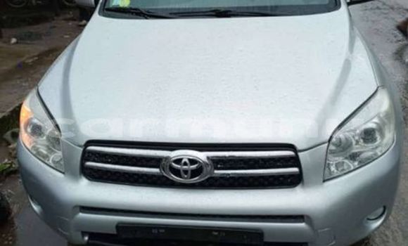 Acheter Occasion Voiture Toyota RAV4 Autre à Brazzaville, Commune de Brazzaville Acheter Occasion Voiture Toyota RAV4 Autre à Brazzaville, Commune de Brazzaville
