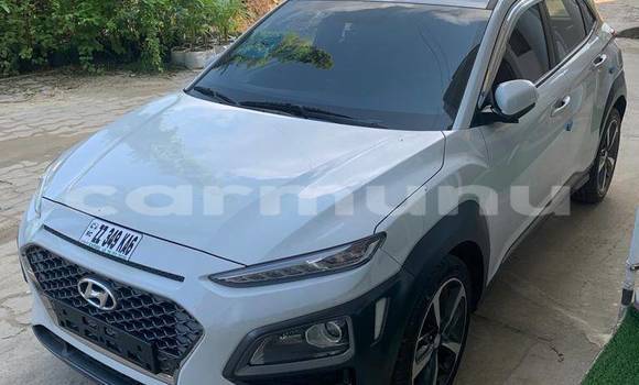 Acheter Occasion Voiture Hyundai Kona Blanc à Brazzaville, Commune de Brazzaville Acheter Occasion Voiture Hyundai Kona Blanc à Brazzaville, Commune de Brazzaville