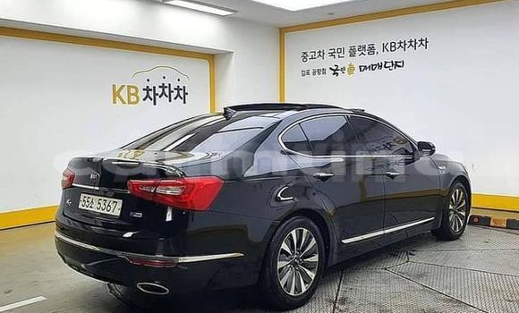 Acheter Occasion Voiture Kia K7 Noir à Brazzaville, Commune de Brazzaville Acheter Occasion Voiture Kia K7 Noir à Brazzaville, Commune de Brazzaville