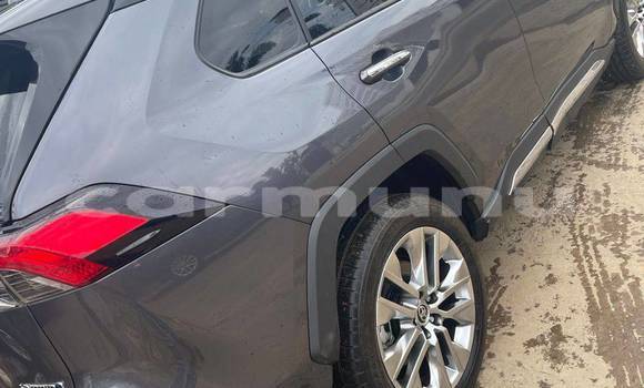 Acheter Occasion Voiture Toyota RAV4 Noir à Brazzaville, Commune de Brazzaville Acheter Occasion Voiture Toyota RAV4 Noir à Brazzaville, Commune de Brazzaville