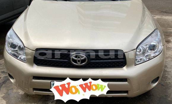 Acheter Occasion Voiture Toyota RAV4 Autre à Brazzaville, Commune de Brazzaville Acheter Occasion Voiture Toyota RAV4 Autre à Brazzaville, Commune de Brazzaville