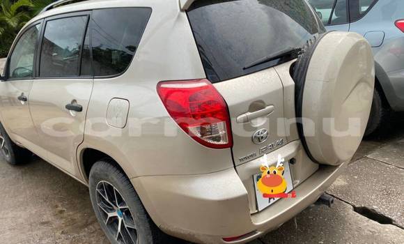 Acheter Occasion Voiture Toyota RAV4 Autre à Brazzaville, Commune de Brazzaville Acheter Occasion Voiture Toyota RAV4 Autre à Brazzaville, Commune de Brazzaville