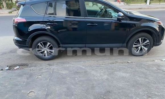 Acheter Occasion Voiture Toyota RAV4 Noir à Brazzaville, Commune de Brazzaville Acheter Occasion Voiture Toyota RAV4 Noir à Brazzaville, Commune de Brazzaville