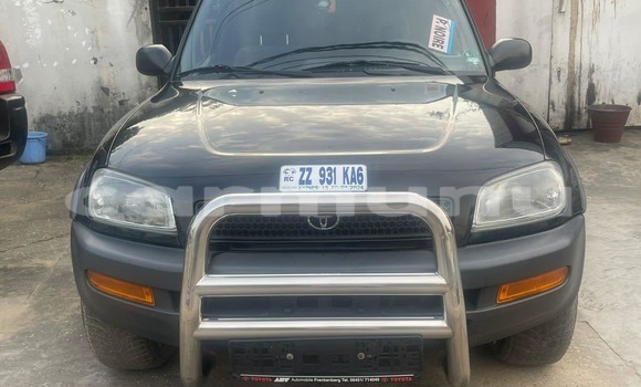 Acheter Occasion Voiture Toyota RAV4 Noir à Brazzaville, Commune de Brazzaville Acheter Occasion Voiture Toyota RAV4 Noir à Brazzaville, Commune de Brazzaville