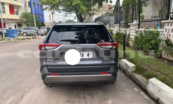 Acheter Occasion Voiture Toyota RAV4 Autre à Brazzaville, Commune de Brazzaville Acheter Occasion Voiture Toyota RAV4 Autre à Brazzaville, Commune de Brazzaville