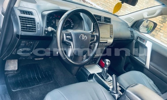 Acheter Occasion Voiture Toyota Prado Autre à Brazzaville, Commune de Brazzaville Acheter Occasion Voiture Toyota Prado Autre à Brazzaville, Commune de Brazzaville