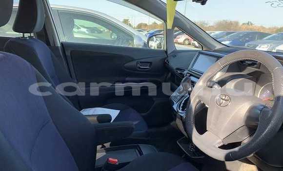 Acheter Occasion Voiture Toyota Wish Blanc à Import - Dubai, Région de la Bouenza Acheter Occasion Voiture Toyota Wish Blanc à Import - Dubai, Région de la Bouenza