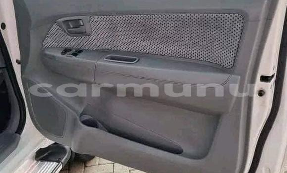Acheter Occasion Voiture Toyota Hilux Blanc à Import - Dubai, Région de la Bouenza Acheter Occasion Voiture Toyota Hilux Blanc à Import - Dubai, Région de la Bouenza