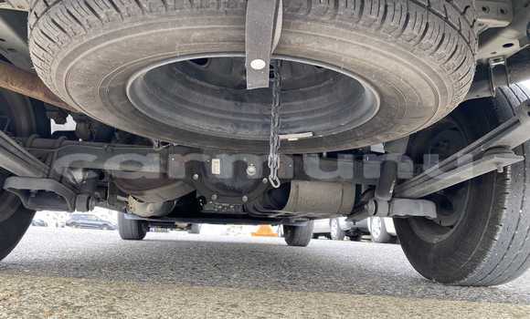 Acheter Occasion Voiture Nissan NV350 Caravan Blanc à Import - Dubai, Région de la Bouenza Acheter Occasion Voiture Nissan NV350 Caravan Blanc à Import - Dubai, Région de la Bouenza