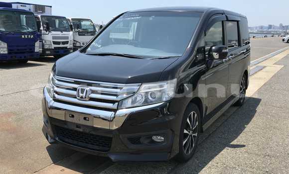 Acheter Occasion Voiture Honda Stream Noir à Import - Dubai, Région de la Bouenza Acheter Occasion Voiture Honda Stream Noir à Import - Dubai, Région de la Bouenza