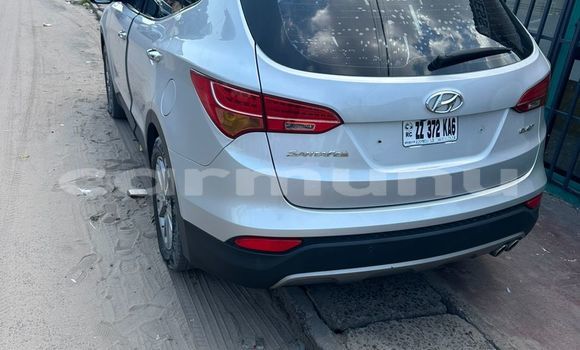 Acheter Neuf Voiture Hyundai Santa Fe Gris à Brazzaville, Commune de Brazzaville Acheter Neuf Voiture Hyundai Santa Fe Gris à Brazzaville, Commune de Brazzaville