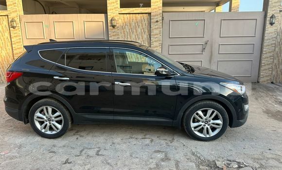 Acheter Neuf Voiture Hyundai Santa Fe Noir à Brazzaville, Commune de Brazzaville Acheter Neuf Voiture Hyundai Santa Fe Noir à Brazzaville, Commune de Brazzaville