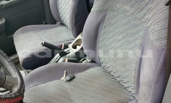 Acheter Occasion Voiture Toyota RAV4 Vert à Brazzaville, Commune de Brazzaville Acheter Occasion Voiture Toyota RAV4 Vert à Brazzaville, Commune de Brazzaville