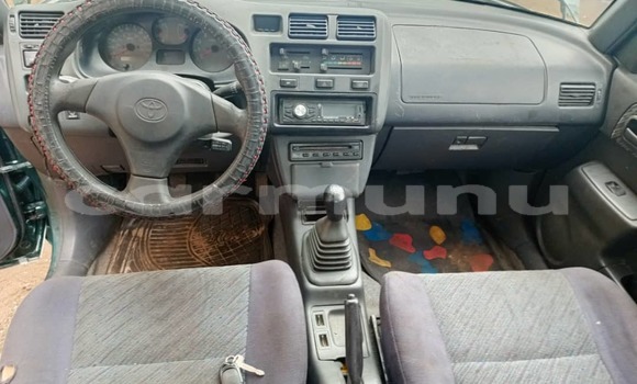 Acheter Occasion Voiture Toyota RAV4 Vert à Brazzaville, Commune de Brazzaville Acheter Occasion Voiture Toyota RAV4 Vert à Brazzaville, Commune de Brazzaville