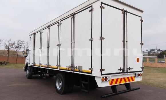 Acheter Occasion Utilitaire Mitsubishi Van Blanc à Import - Dubai, Région de la Bouenza Acheter Occasion Utilitaire Mitsubishi Van Blanc à Import - Dubai, Région de la Bouenza