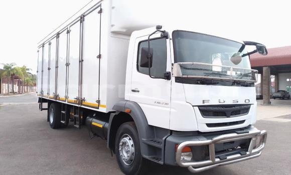 Acheter Occasion Utilitaire Mitsubishi Van Blanc à Import - Dubai, Région de la Bouenza Acheter Occasion Utilitaire Mitsubishi Van Blanc à Import - Dubai, Région de la Bouenza